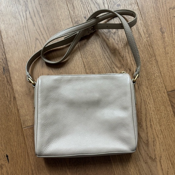 Marc by Marc Jacobs Vintage Y2K Leather Crossbody Purse - EUC - Beige Leather - Picture 10 of 12